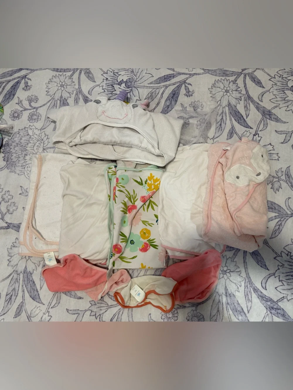 Lot of Baby Girl bath towels -